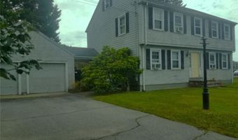 426 Metacom Ave, Bristol, RI 02809