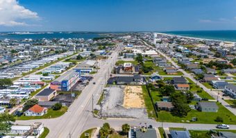 413 W Fort Macon Rd, Atlantic Beach, NC 28512