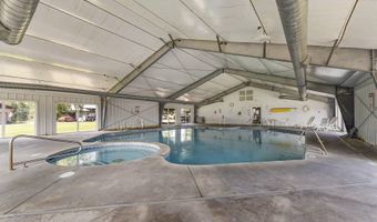 40 Bunker Ln, Blanchard, ID 83804