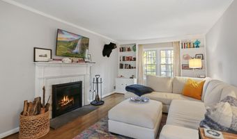 4848 RED FOX Dr, Annandale, VA 22003