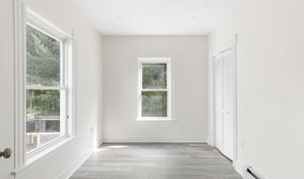 551 Chestnut St 1, Athol, MA 01331