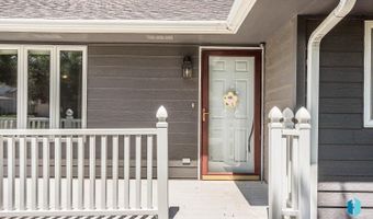 116 W Chicory Dr, Brandon, SD 57005