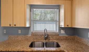 42210 W LAKEVIEW Dr, Altoona, FL 32702