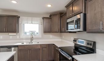 3522 NE Winding Trail Dr, Ankeny, IA 50021