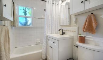 8980 Linden Ln, La Mesa, CA 91941