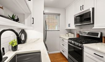 217 N EMERSON St, Arlington, VA 22203