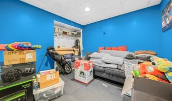 1 SOUTHDOWN Dr, Andover, NJ 07848