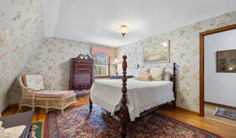 7 Partridge Ln, Burlington, CT 06013