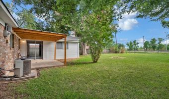 3898 Ella St, Bossier City, LA 71112