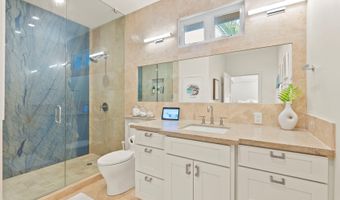 851 Aalapapa Dr, Kailua, HI 96734