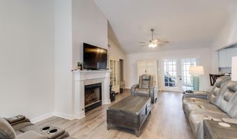 2082 Juniper Dr, Biloxi, MS 39532