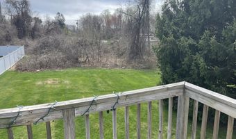 73 Gould Ln 2, Branford, CT 06405