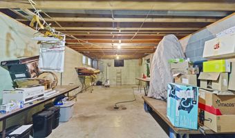 618 Mellowood Dr, Indianapolis, IN 46217
