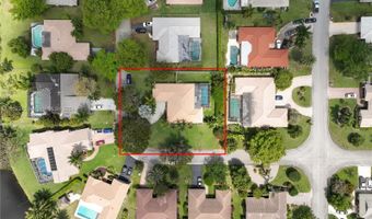 213 NW 92nd Ter, Coral Springs, FL 33071