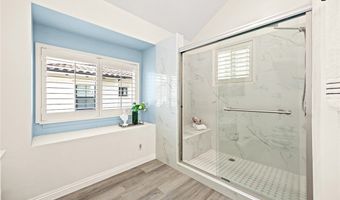 407 E Duarte Rd D, Arcadia, CA 91006
