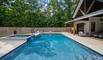 810 Caddo Dr, Benton, AR 72019