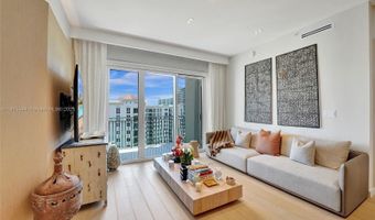 19900 E Country Club Dr TS16, Aventura, FL 33180