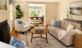 79 Bayberry Ln, Barnstable, MA 02630