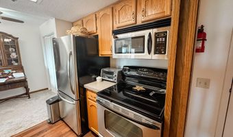 2200 Hamilton Dr 610, Ames, IA 50014