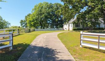 615 Clear Creek Rd, Alma, AR 72921