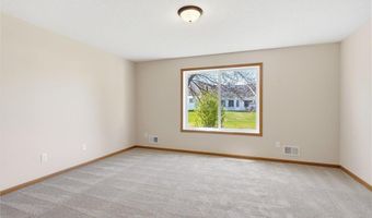 6240 157th St W, Apple Valley, MN 55124