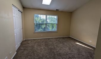 1379 Grandview Ct, Algonquin, IL 60102