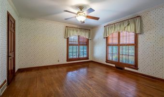 90 Clarendon Ave, Avondale Estates, GA 30002