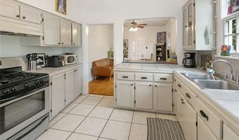 417 LEBEAU St, Arabi, LA 70032