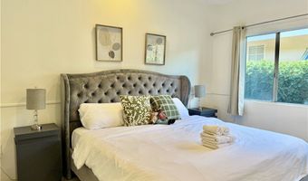 9504 E Naomi Ave, Arcadia, CA 91007