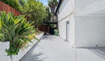 3448 Ardsley Pl, Encino, CA 91436