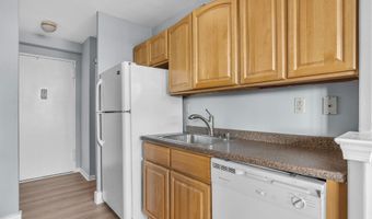 1225 KENNEDY Blvd 7J, Bayonne, NJ 07002