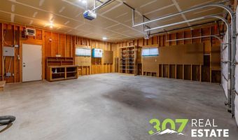 145 N 37th St, Cody, WY 82414