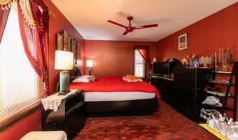 989 McCabe Ave NE, Ada, MI 49301