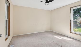 37 College St, Alexandria, OH 43001