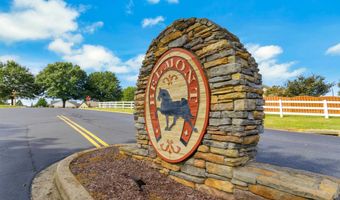 314 War Emblem Dr, Boiling Springs, SC 29316