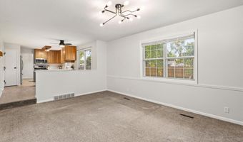 1421 NW Pebble Dr, Ankeny, IA 50023