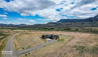 32 Big Creek Dr, Cody, WY 82414