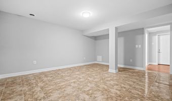 915 CYPRESS POINT Cir, Bowie, MD 20721