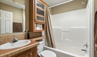 3851 VT Route 215 N, Cabot, VT 05647