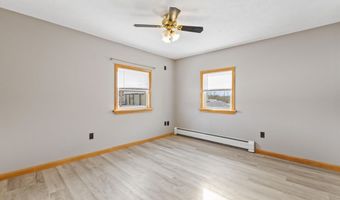 823 Washington St N, Auburn, ME 04210