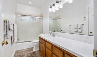 6823 Corintia St, Carlsbad, CA 92009