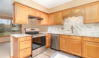 13724 Hemlock Ct, Apple Valley, MN 55124