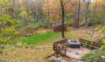 312 Mountainside Dr, Alloway, NJ 07422