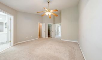 43122 FOREST EDGE Sq, Ashburn, VA 20148