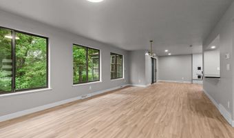 929 E NORTHWOOD Dr, Appleton, WI 54911