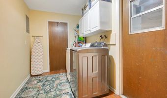 5867 COVE Dr, Belle Isle, FL 32812