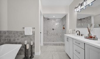 812 N Cleveland St 1, Oceanside, CA 92054