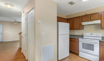 800 STOCKS St, Atlantic Beach, FL 32233