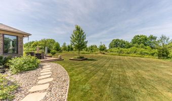 2376 Westbrooke Cir S, Ann Arbor, MI 48105