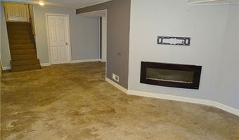 2412 5th St, Eau Claire, WI 54703